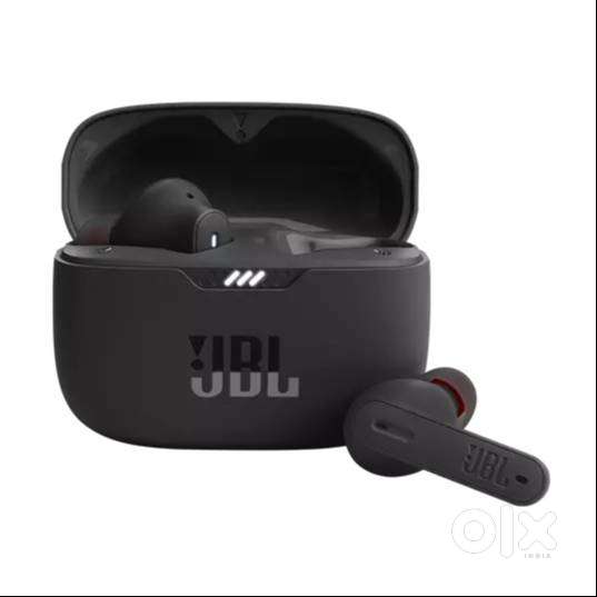 JBL Tune 230NC True Wireless In-Ear Noise Cancelling Headphones