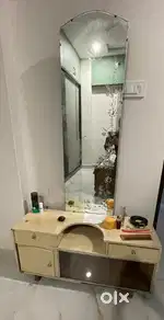 Dressing table