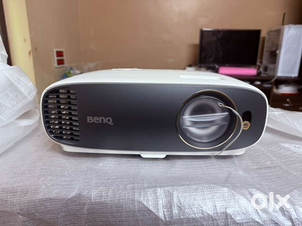 Projector for sale