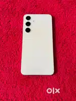 Samsung S24 256gb neat and clean 2 month's Warrenty available
