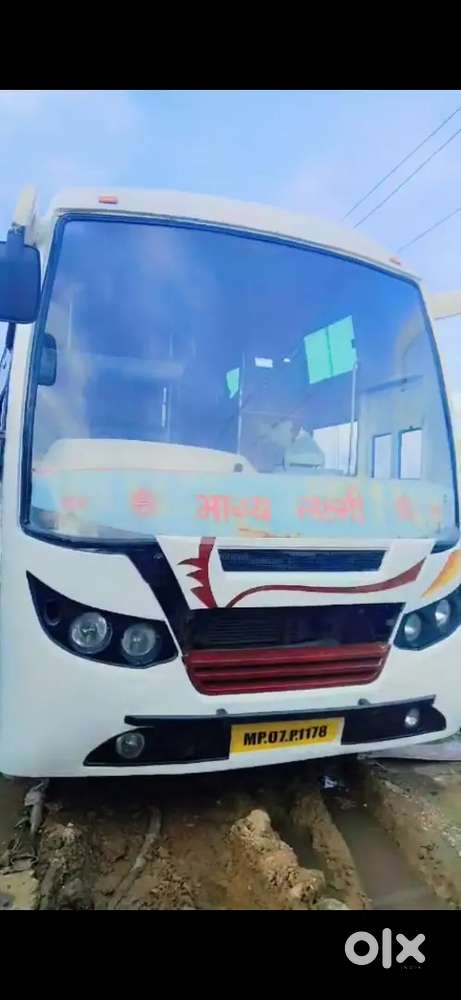 Sleeper bus non ac