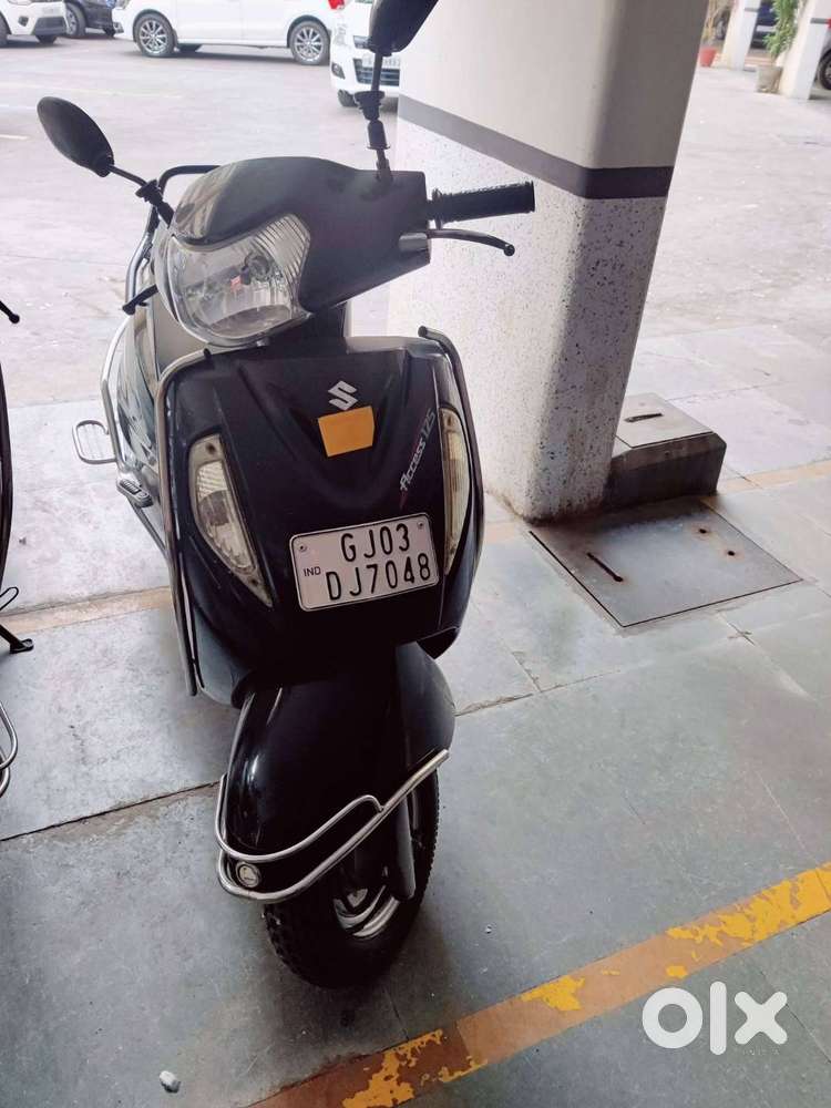 Access two wheeler in very good working condition