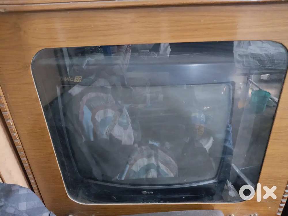 Selling my LG colour TV