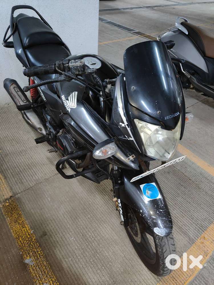 Honda CBF Stunner (2010)