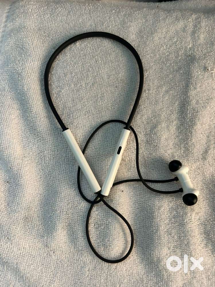 Realme Buds Wireless 3 Fast Charge 30dB ANC 40 Hours of Battery 45ms