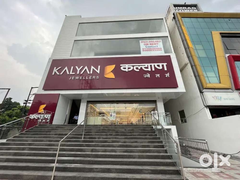 नौकरी के लिए तुरंत @KALYAN JEWELLERY SHOWROOM आवेदन करें।