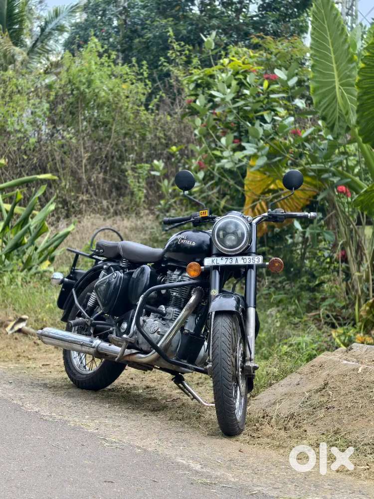Neat and clean, two new tyres