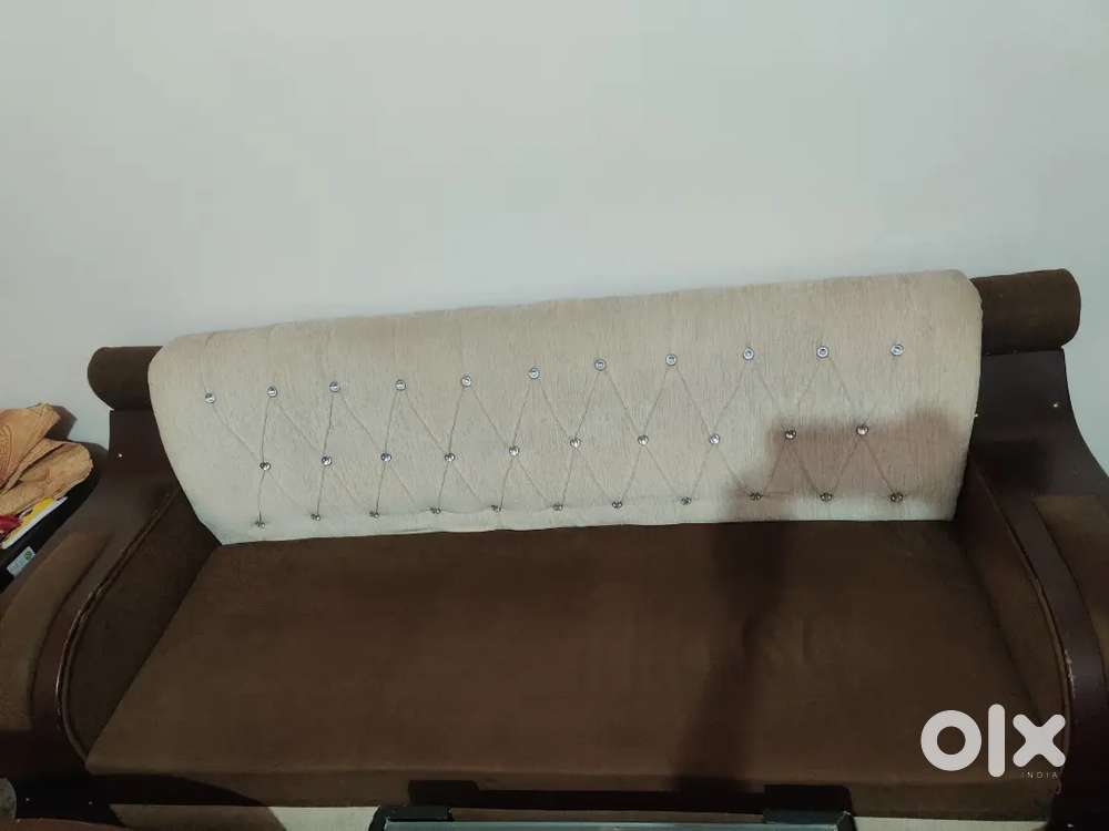 Sofa set sell brand new 5 seater sofa