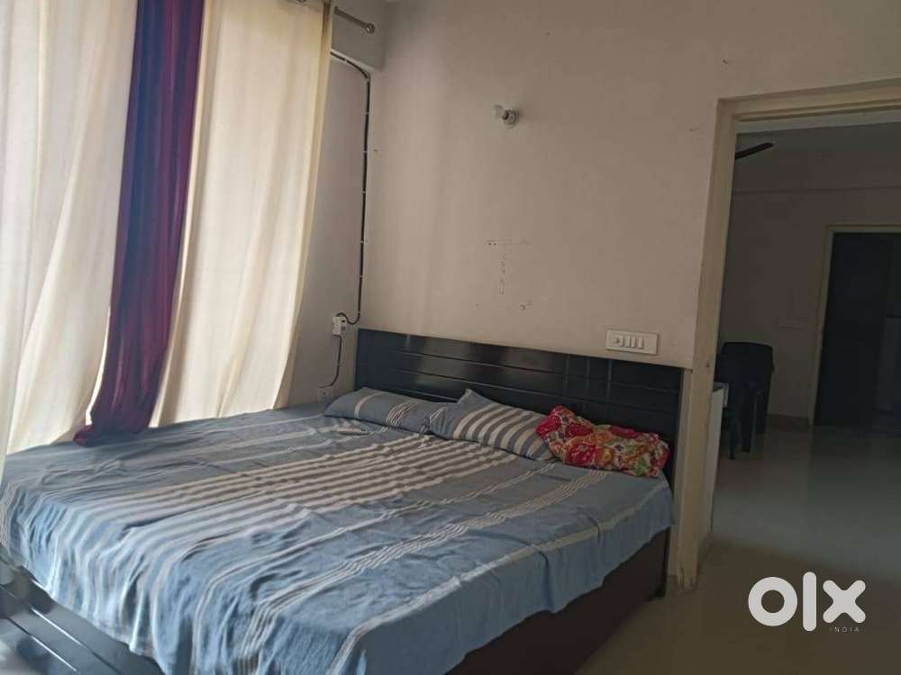 1 Bha Fully Furnished