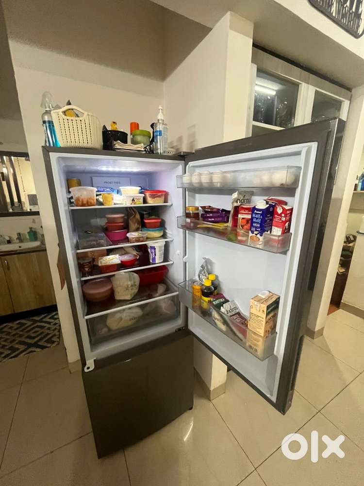 320 ltr Double Door Refrigerator