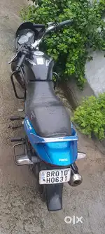 Bike bilkul maintain hai. , kisi tarah ka koi problem nhi hai bike me