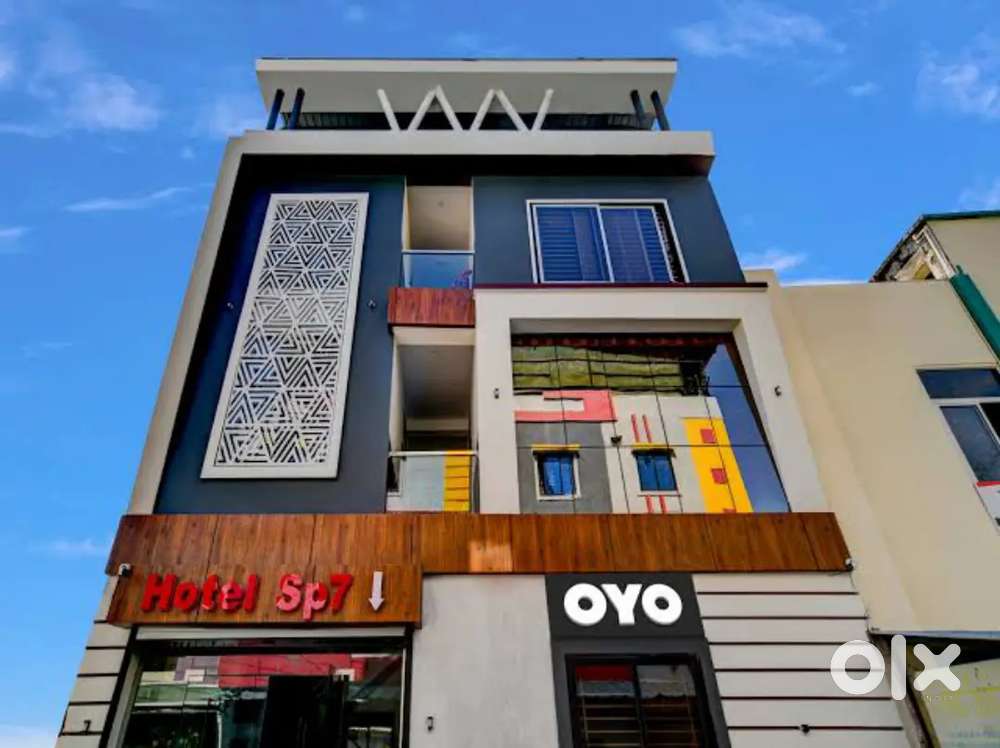 OYO HOTEL _ में लड़के और लड़कियों की काम करने के लिए अभी कॉल करें