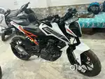 Ktm duke 250cc 2018 model first owner 19000 kilometer driven