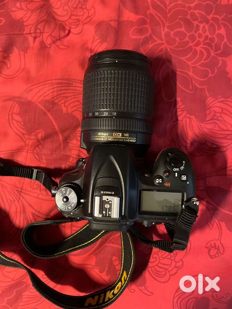 CAMERA NIKON D7200 to sell