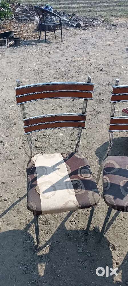 Metal chair