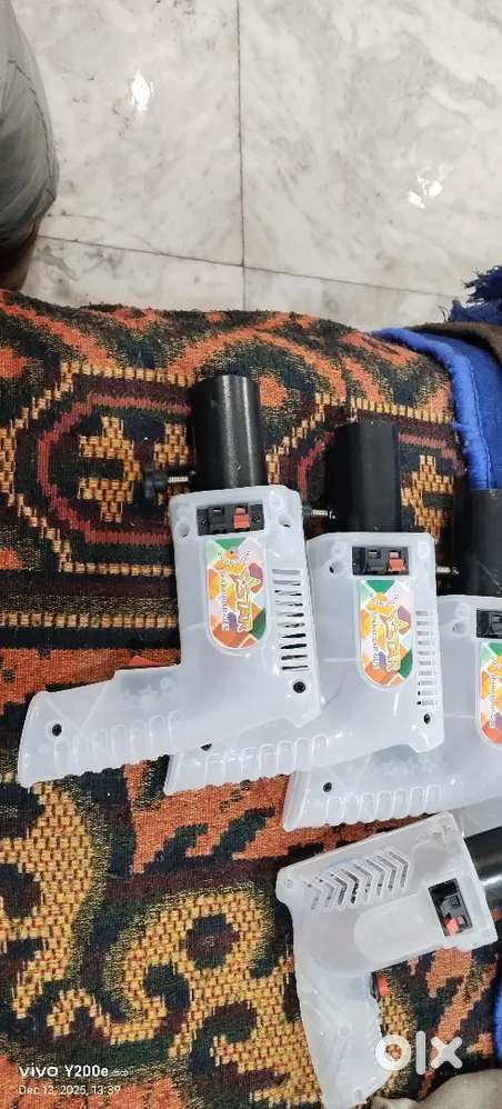 LED Pyro Gun for Party & Events – Like New