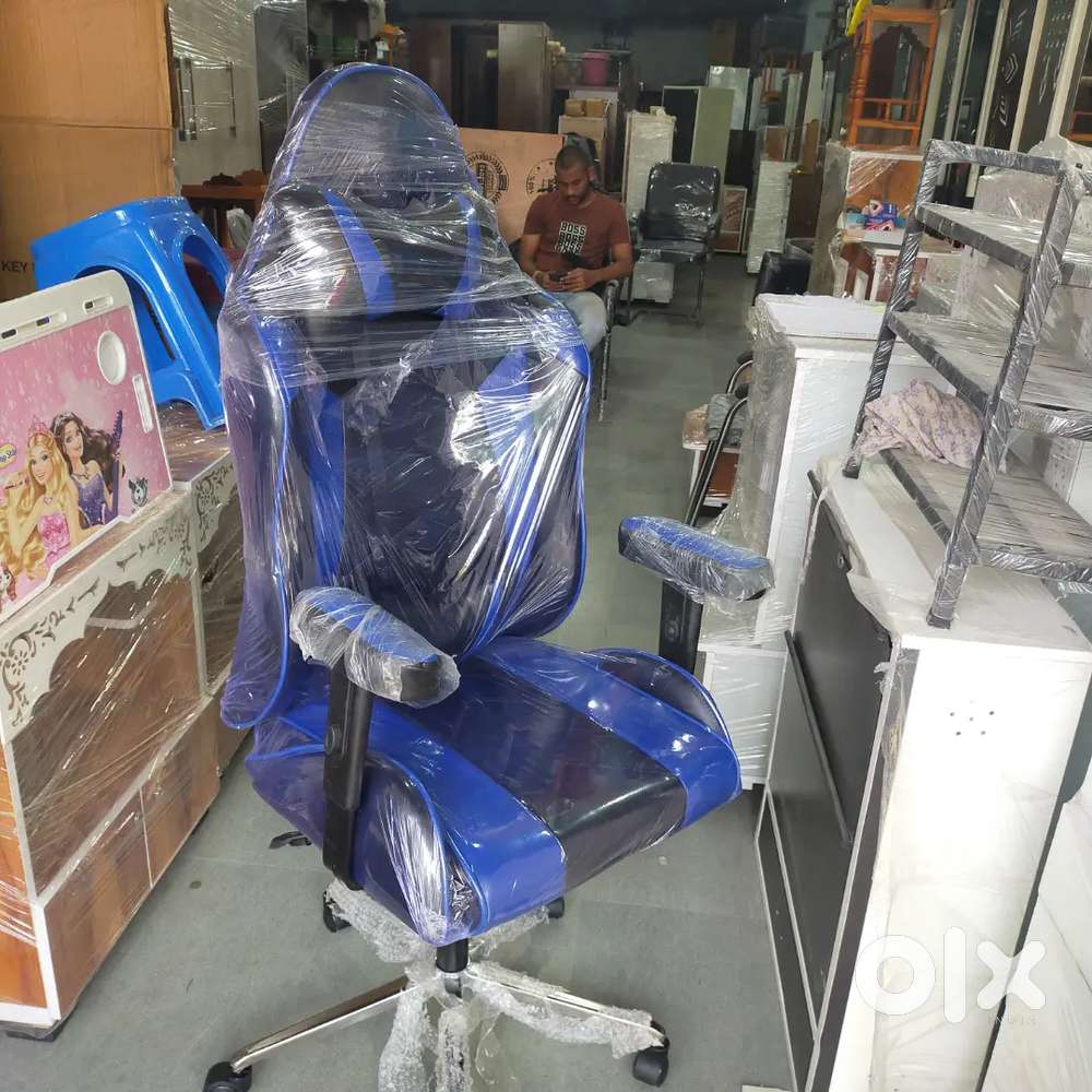 Gaming Chair new Bechna he