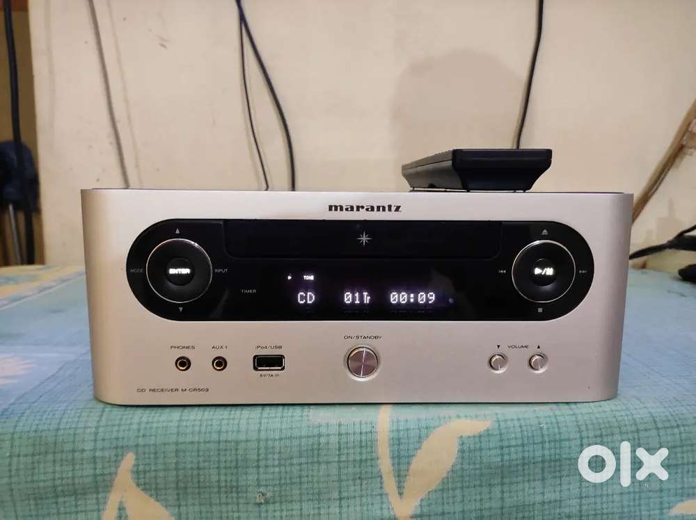 Marantz CD RECEIVER M-CR503 Brand new condition STEREO AMPLIFIER