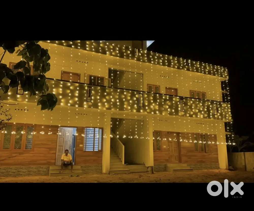 2 bhk flat with parking available 2 km  near akanad hss school