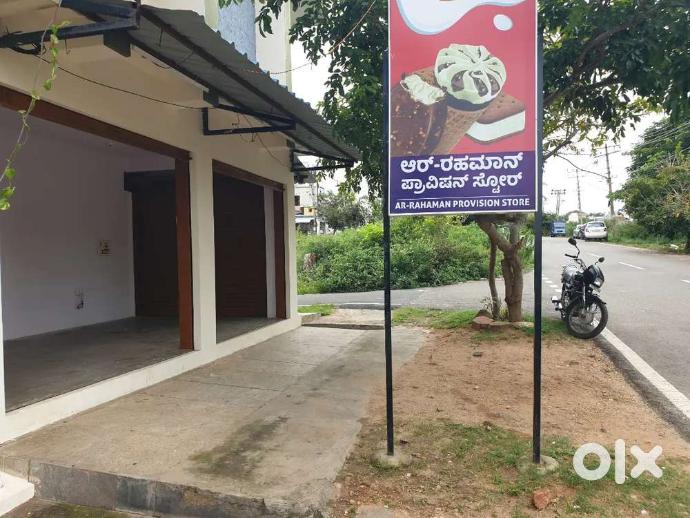 Shop for Rent suitable for office, godown etc