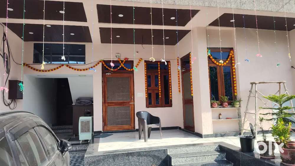 2bhk portion for small vegitarian family