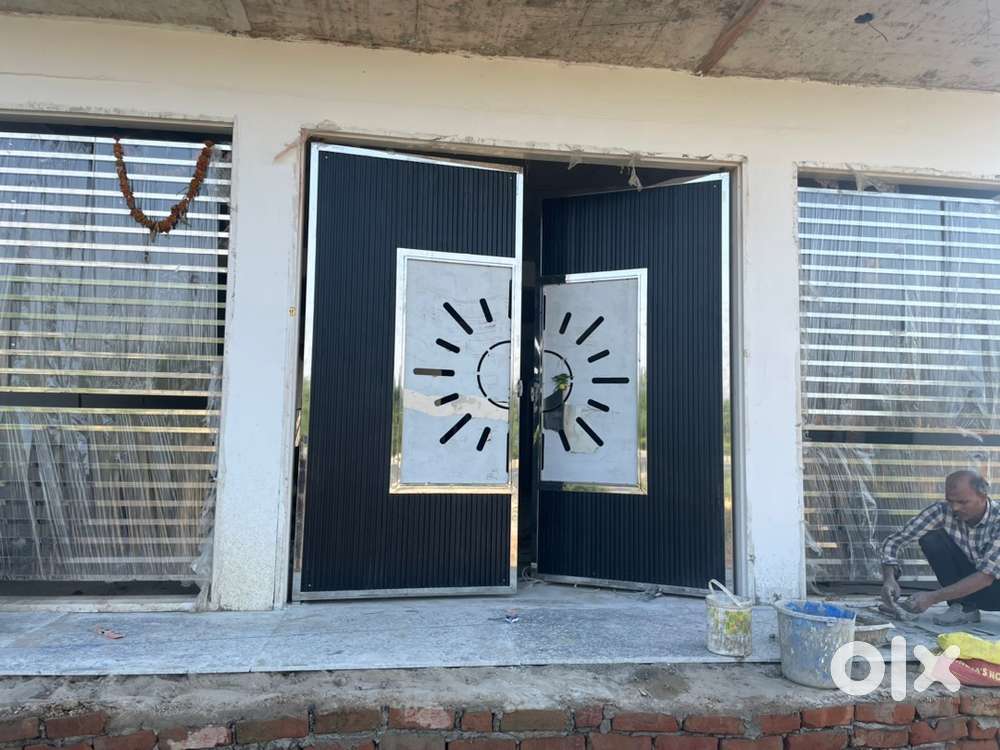 Property is best suitsble for showroom like bike scooty or bank etc