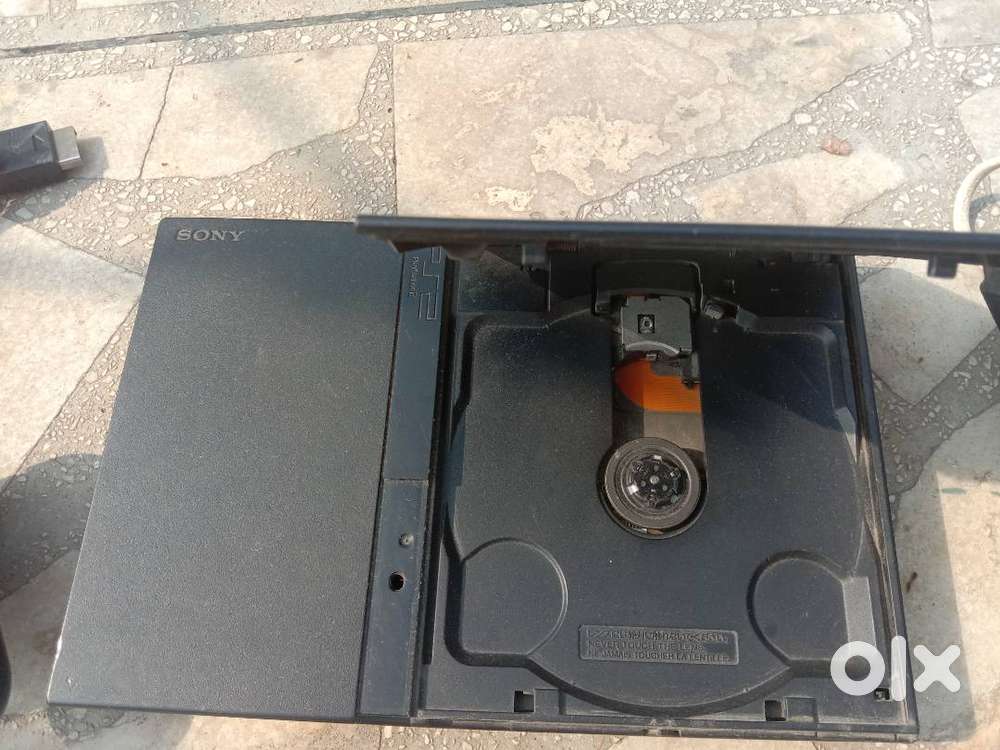 PS2 console ગિરવી રાખવાની છે તથા વેચવાની છે