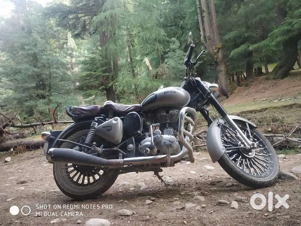 Royal Enfield bullet in good condition, alloy modified