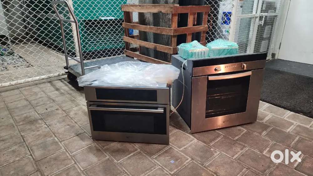 Built in oven