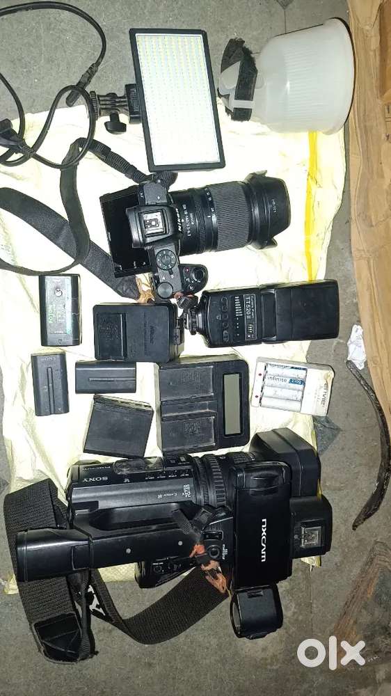 Nikon z50 all kit Sony nx 100 all asseris