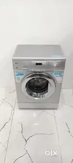 LG tromm 5.5kg silver colour front load fully automatic washing