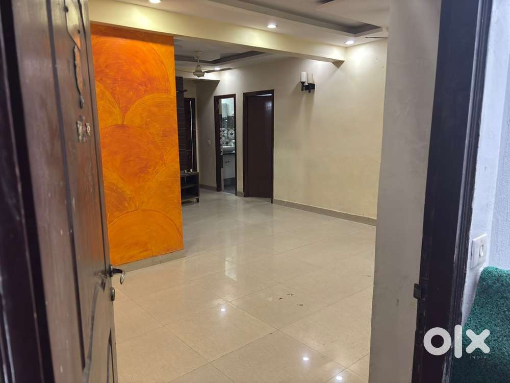 3BHK Flat for rent (Sare homes)