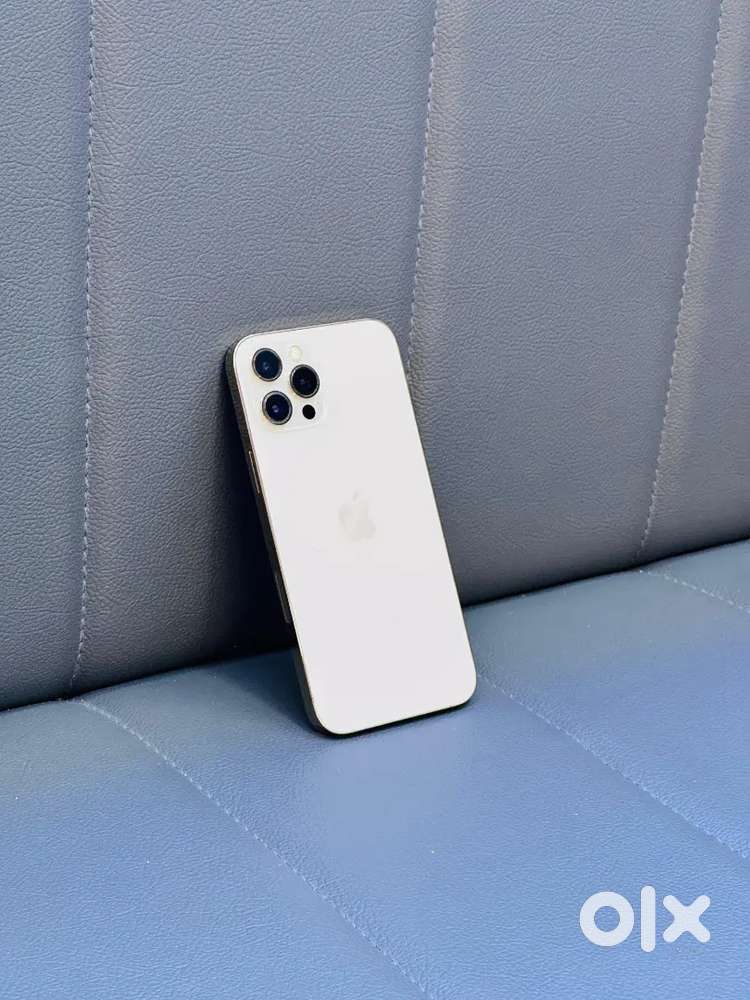 IPHONE 12 PRO MAX 128GB 100 BATTERY HEALTH GOLD COLOUR