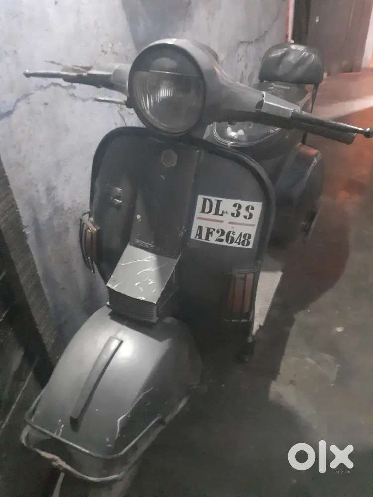 LML NV scooter