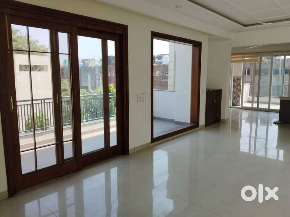 Sec,35 3bhk/3bath 2nd floor  1,10,000