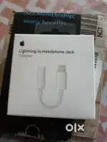 Lightning to Headphone Jack splitter for iphones