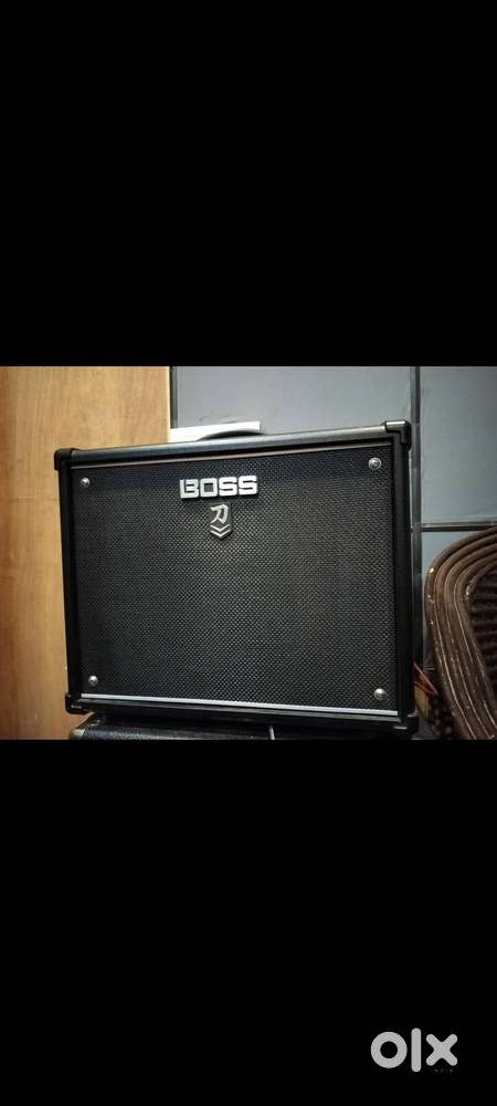 Boss 50 watt 2 gen watt amp