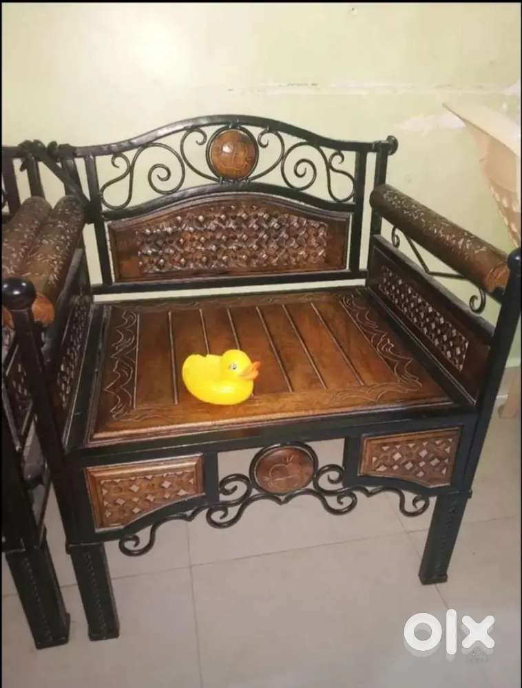 Sagwan Wooden Sofa Set – Stylish, Strong & Antique (1 Sofa + 2 Chairs)