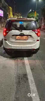 Mahindra XUV500 ,Nov. 2020 Diesel 38500 Km Driven
