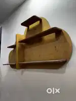 Wall shelf