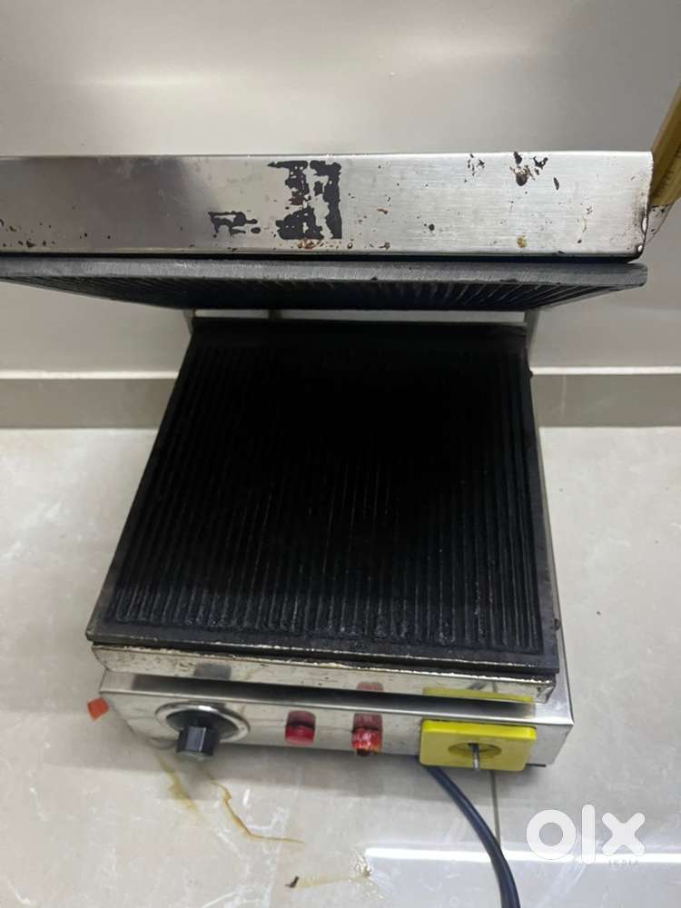 Sandwich griller 4 slices