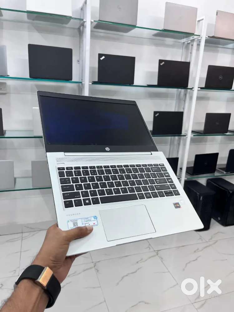 All laptop and dekstop avlbl i3-i5-i7 full set wholesale price avlbl