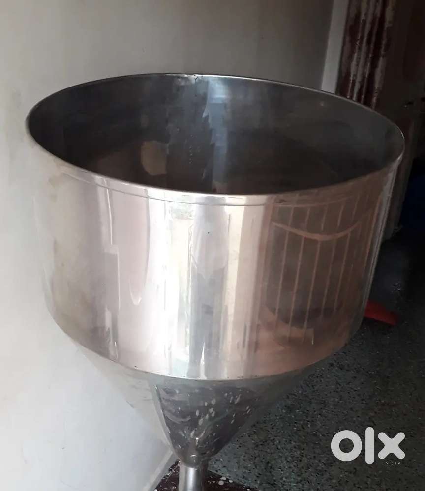 Liquid, gravy, sauce, khiru, filling hopper for sale