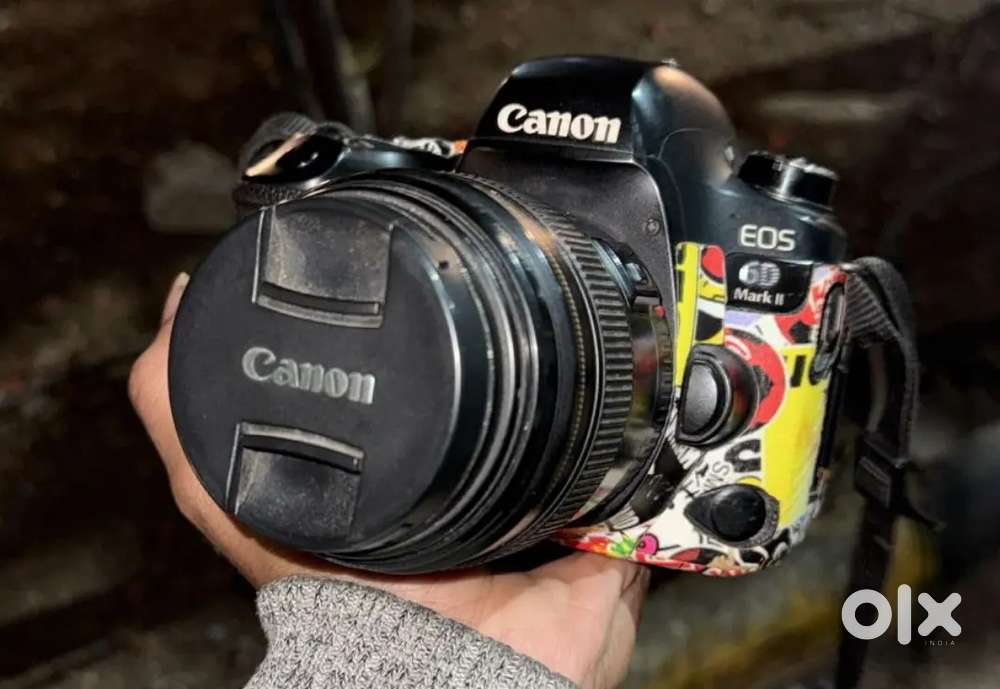 Canon eos 6D mark ii + 85mm lens