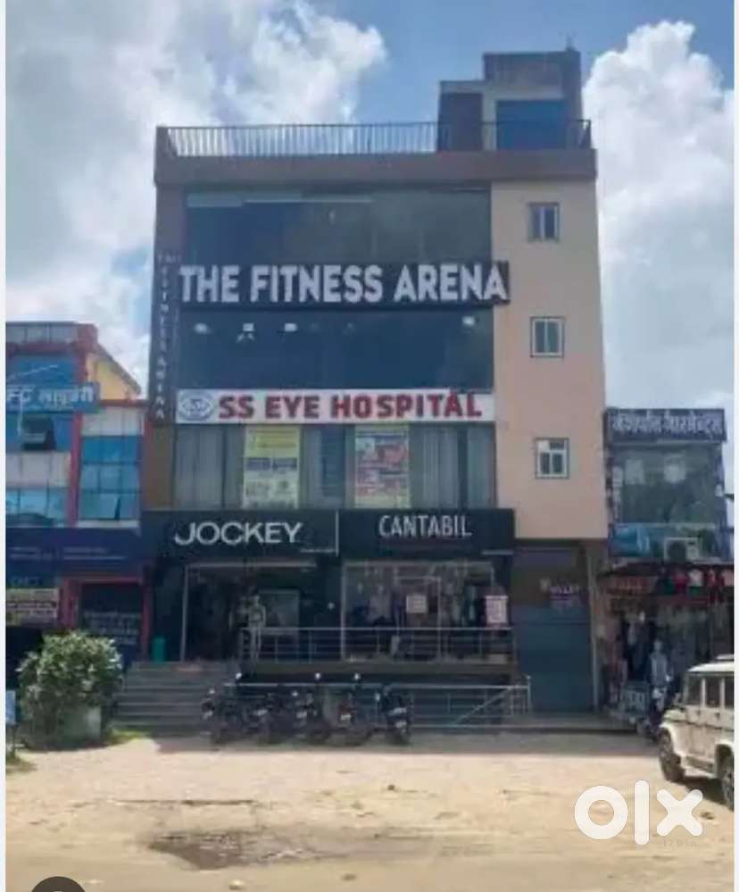 6000 sqft space for Mall , show room malai pakdi