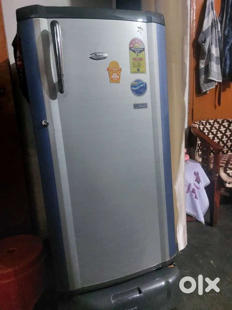 Whirlpool refrigerator