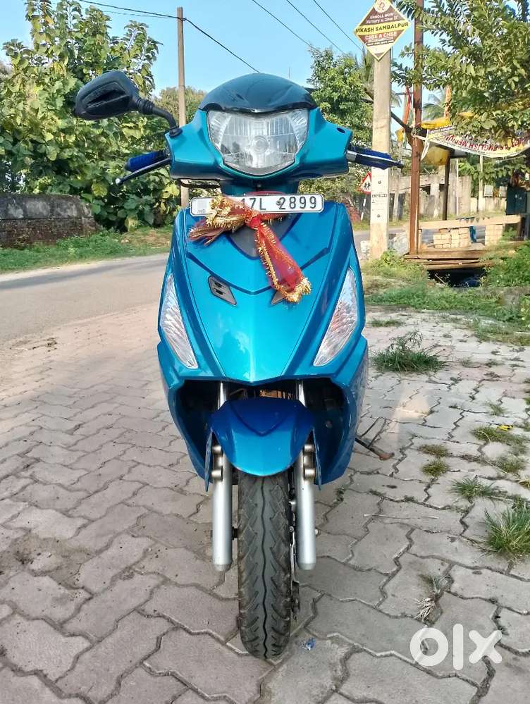 Hero Maestro edge 125cc engine, Colour  Blue,New tires.
