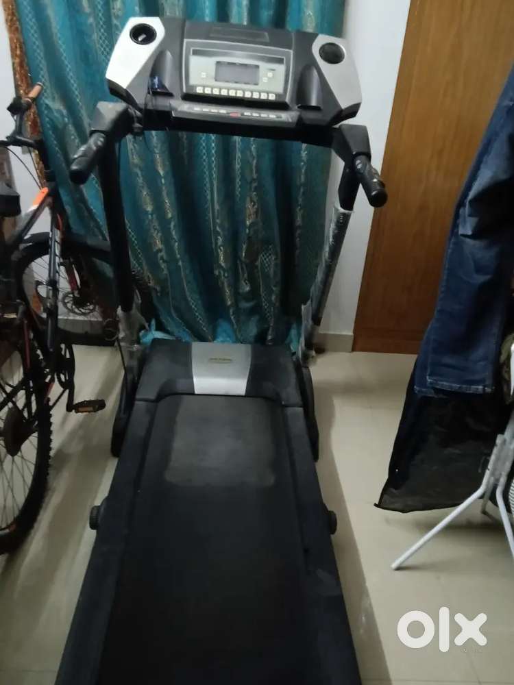 Alcon treadmill
