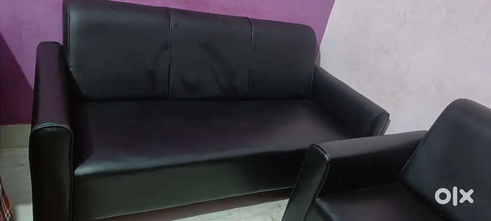 Three piece of kurlon Sofa