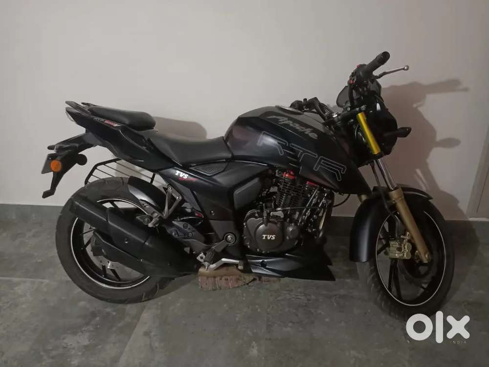 APACHE RTR 200 4V